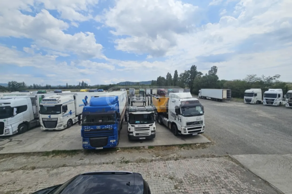 იყიდება უნივერსალური კომერციული ფართი გარდაბანში